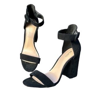 Aldo Umaewen-91 Open Toe Suede Block Heels in Black